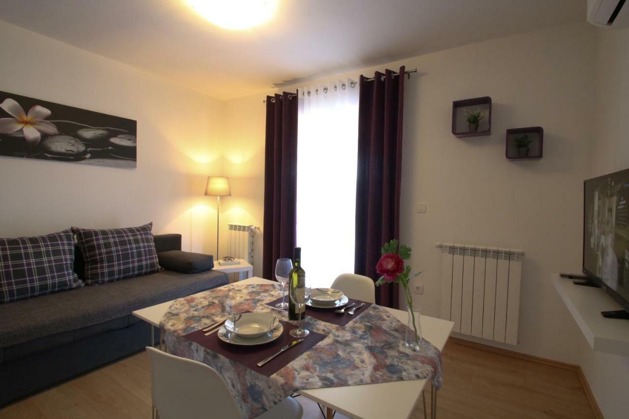 Apartments Supra Mare 라벡 외부 사진